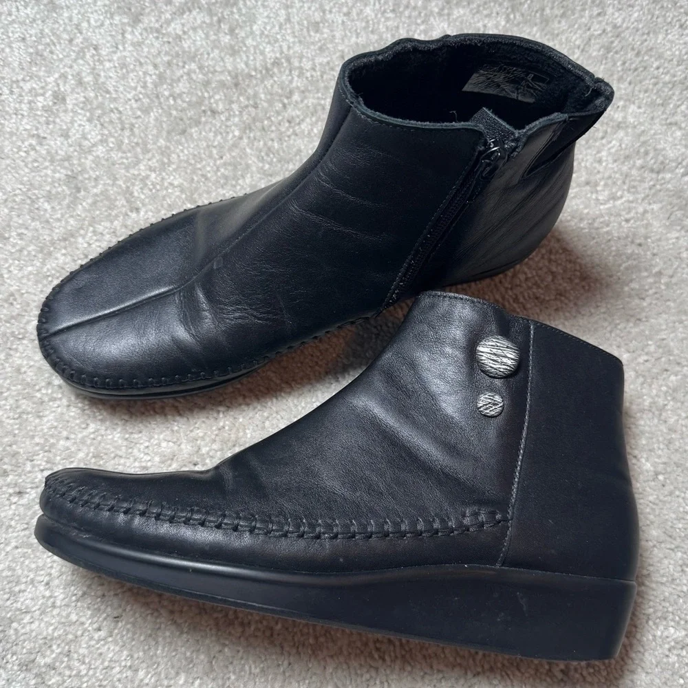 SAS Jade Wedge Ankle Boot Sz 8 M Black - Picture 1 of 11